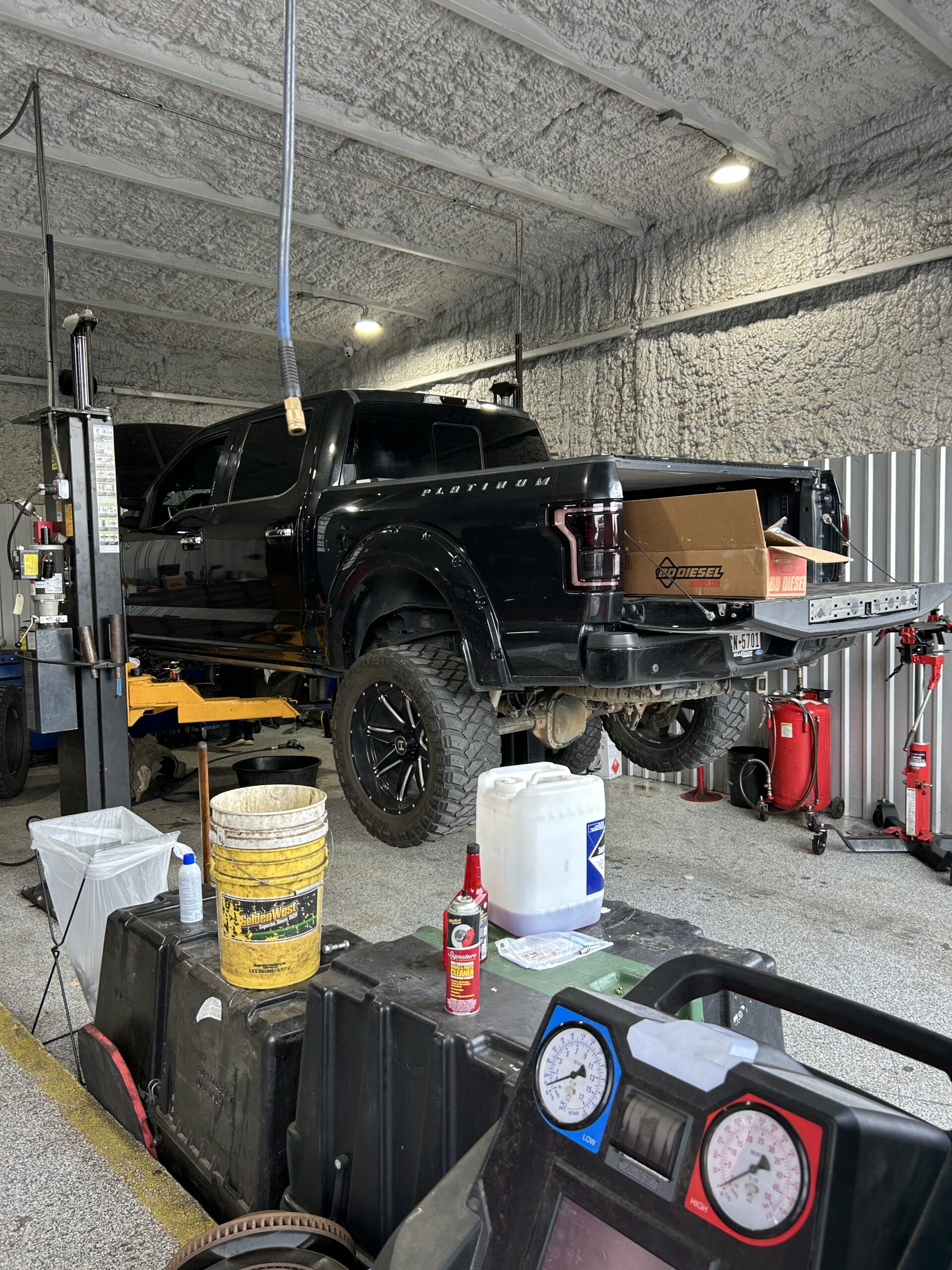 thomasmustanglubeandautorepair