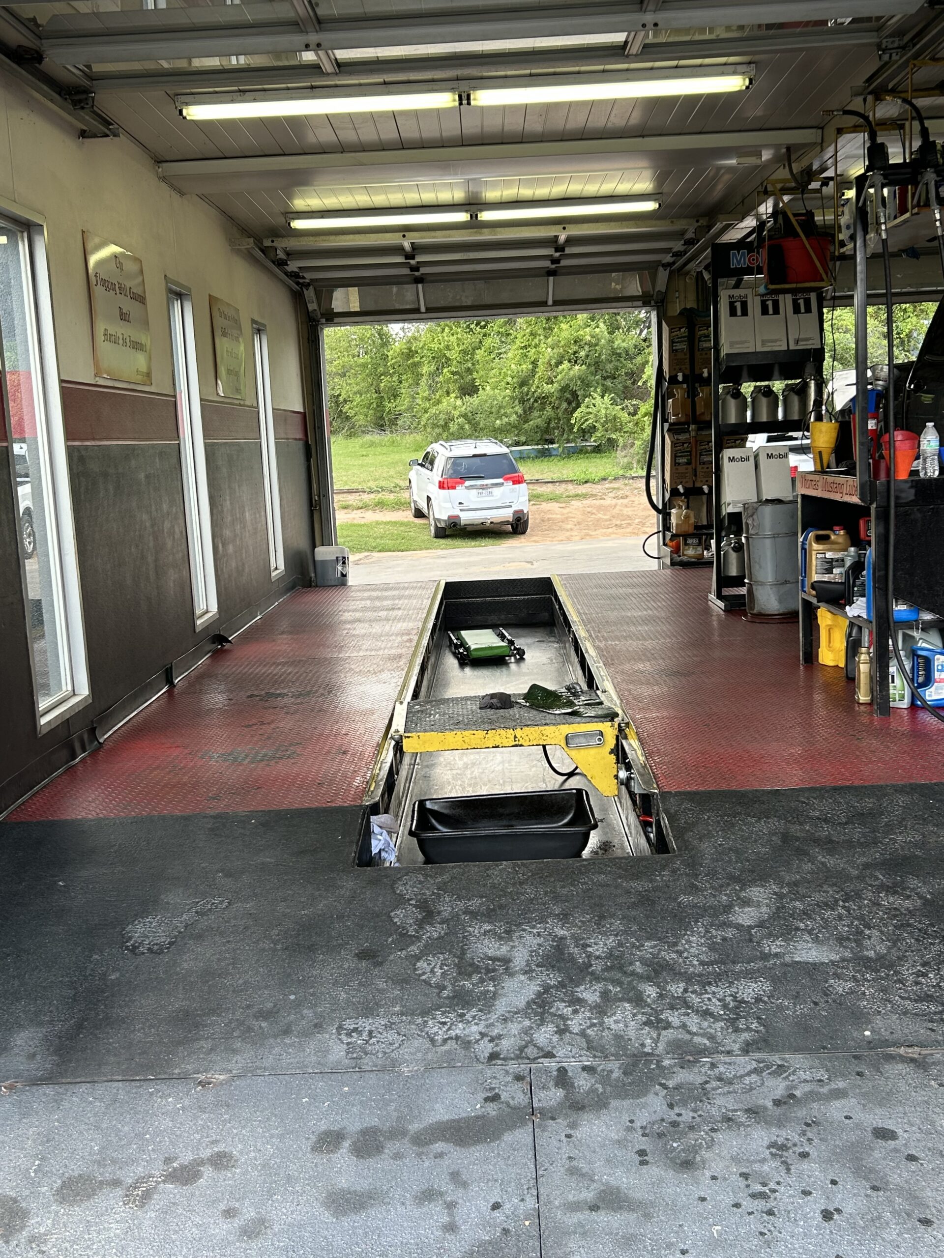 thomasmustanglubeandautorepair